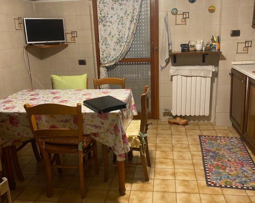 IMMOBILIARE 900 EXCLUSIVELY OFFERS FOR SALE