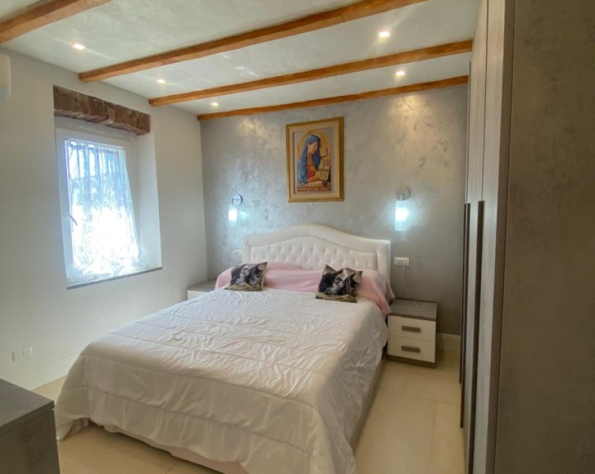Vistarino (PV), frazione Vivente – Casa semi-indipendente completamente ristrutturata